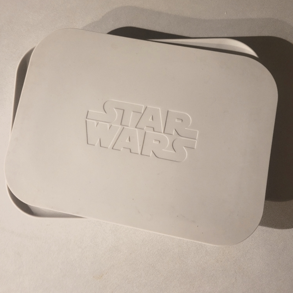 Limited Edition Star Wars Lightsaber Ice Tray